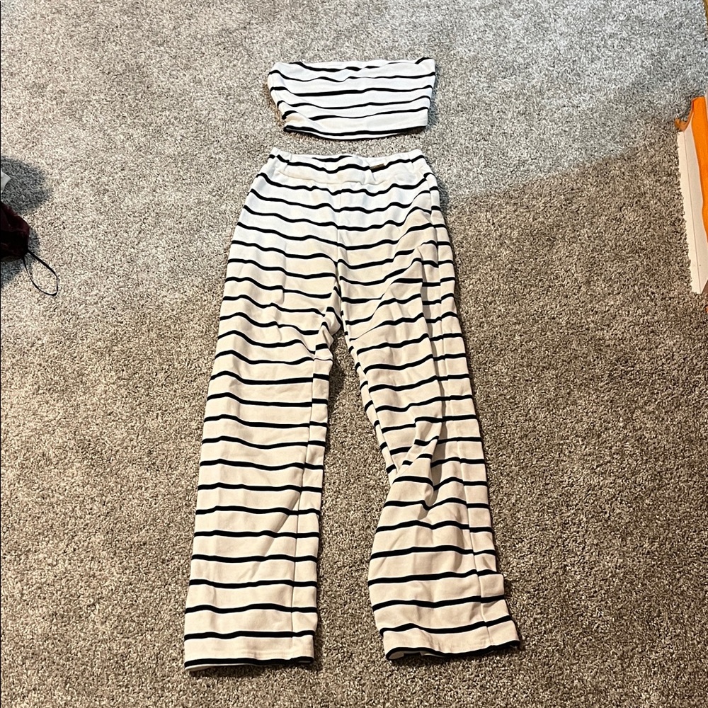 Strapless Striped Black and White Women's set
